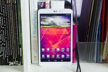 LG G Pad 8.3 (3).jpg